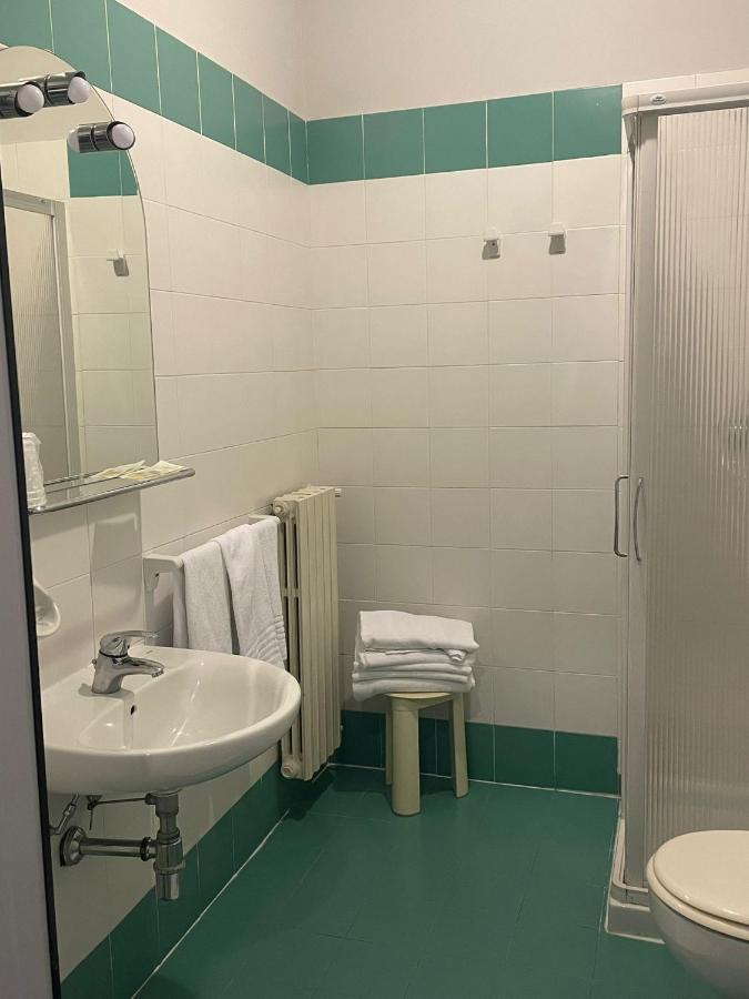 Hotel Arda Fiorenzuola Fiorenzuola dʼArda Eksteriør billede
